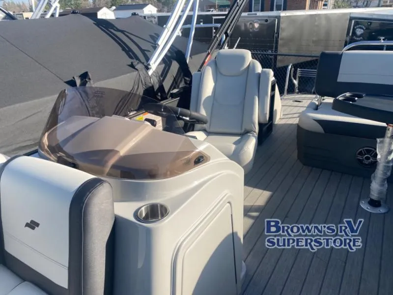 Slide: The Image of Starcraft 3 Q 2023 - 9