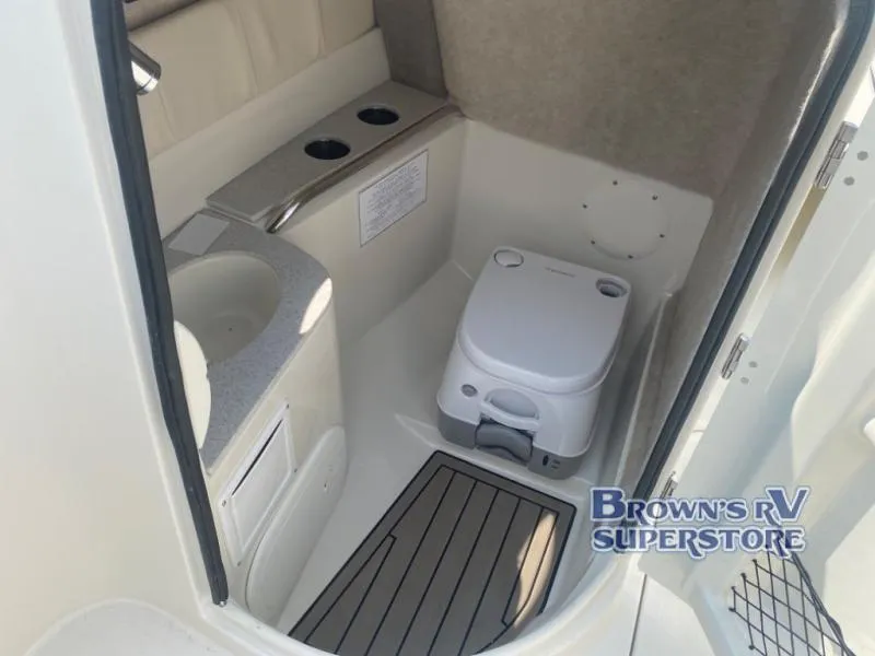 Slide: The Image of Stingray 231 2024 - 9