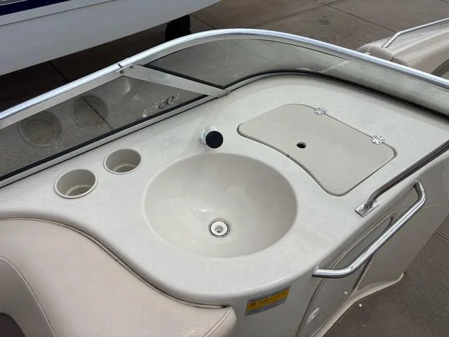 Slide: The Image of Larson Escape 234 2003 - 10