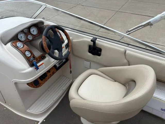 Slide: The Image of Larson Escape 234 2003 - 5