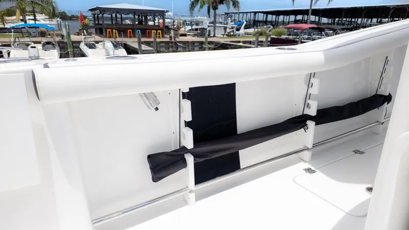 Slide: The Image of Tidewater 272 CC Adventure 2026 - 10