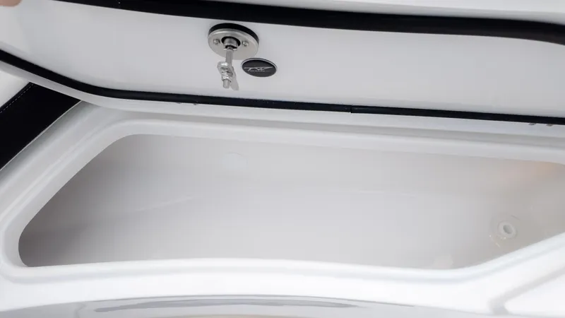 Slide: The Image of Tidewater 272 CC Adventure 2026 - 27