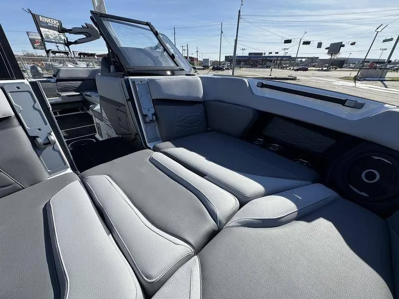 Slide: The Image of Supra SA 400 2025 - 17