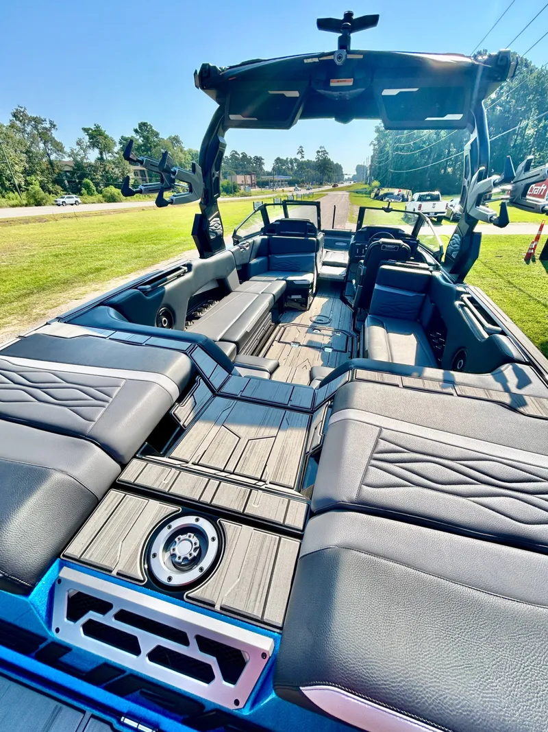 Slide: The Image of Supra SE 550 2025 - 12