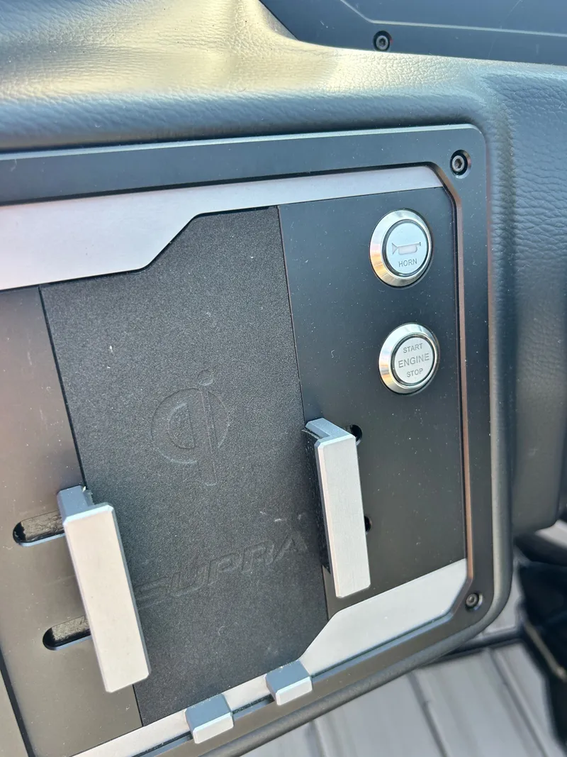 Slide: The Image of Supra SE 550 2025 - 19