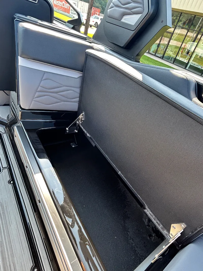 Slide: The Image of Supra SE 550 2025 - 30