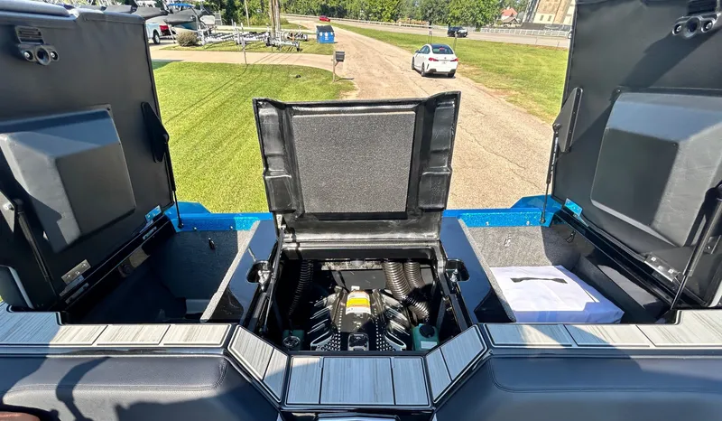 Slide: The Image of Supra SE 550 2025 - 37