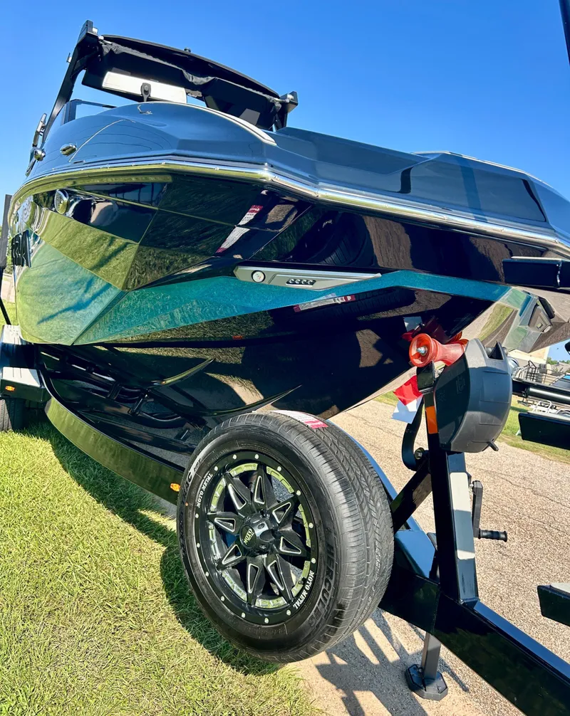 Slide: The Image of Supra SE 550 2025 - 7