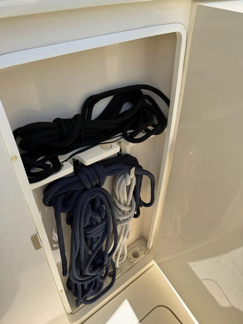 Slide: The Image of Scout 420 LXF 2019 - 58