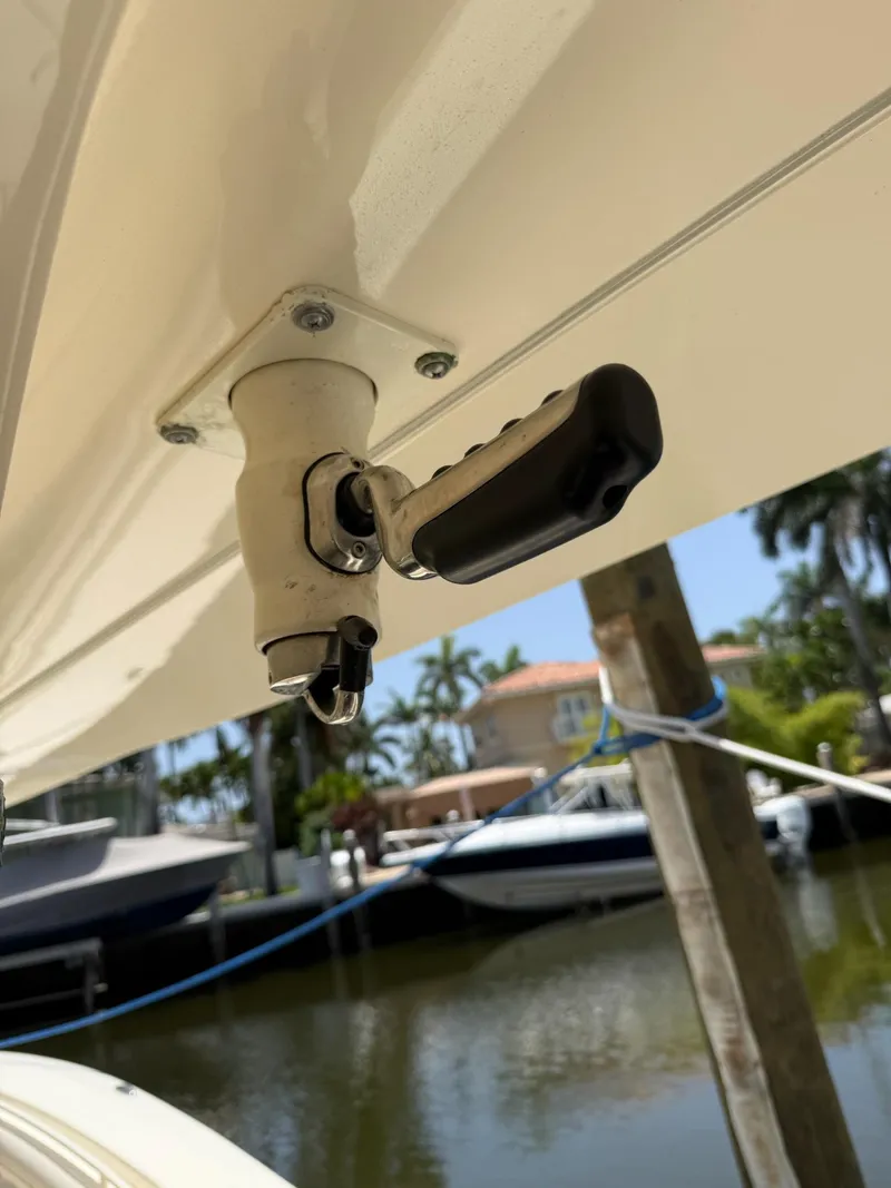 Slide: The Image of Scout 420 LXF 2019 - 68