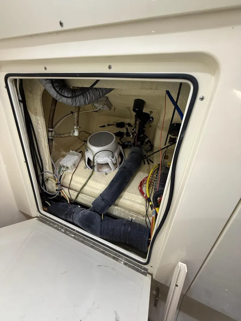 Slide: The Image of Scout 420 LXF 2019 - 77