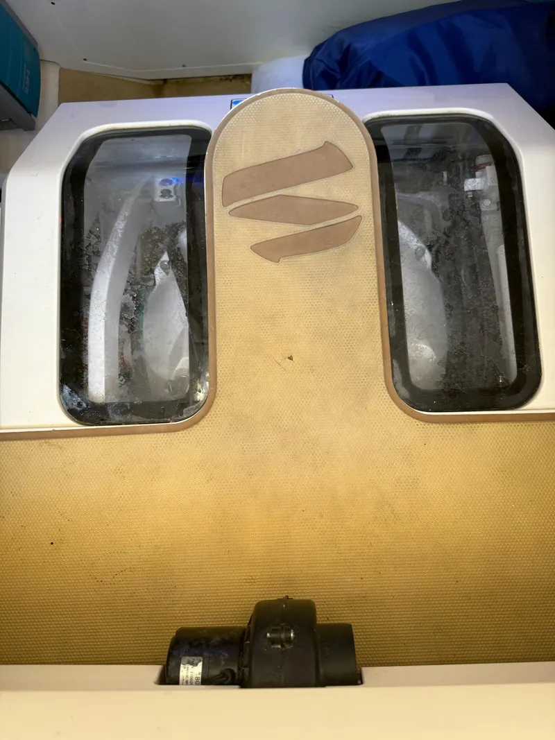 Slide: The Image of Scout 420 LXF 2019 - 84