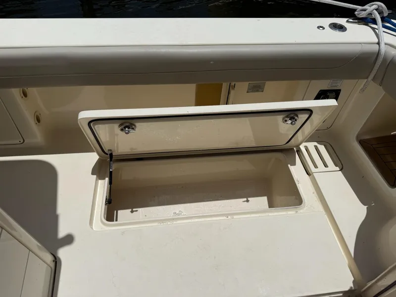 Slide: The Image of Scout 420 LXF 2019 - 92