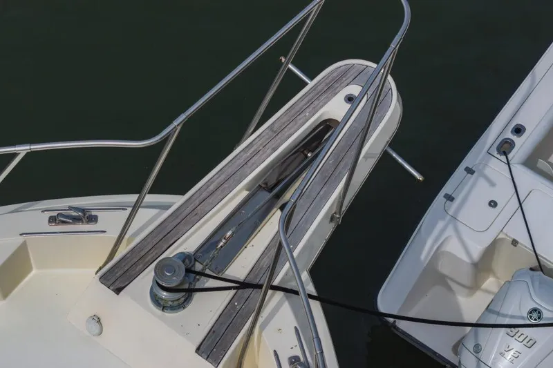 Slide: The Image of Hatteras 70 Cockpit Motoryacht 1991 - 21