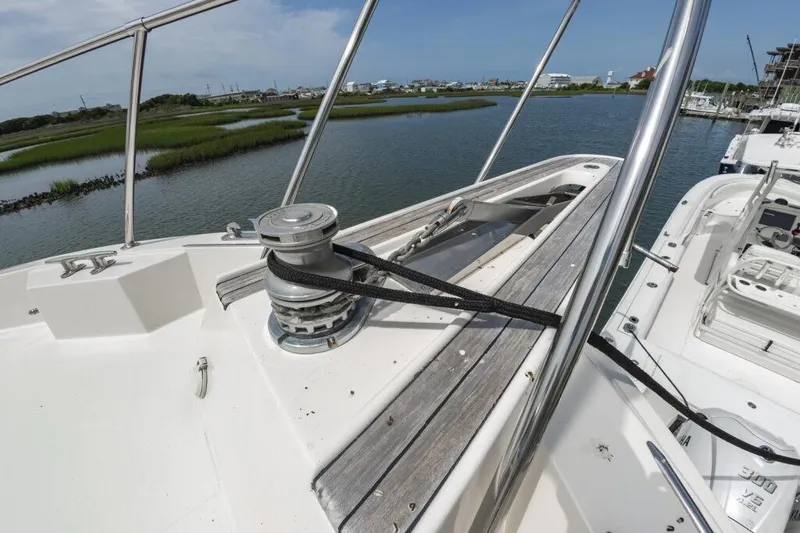 Slide: The Image of Hatteras 70 Cockpit Motoryacht 1991 - 22