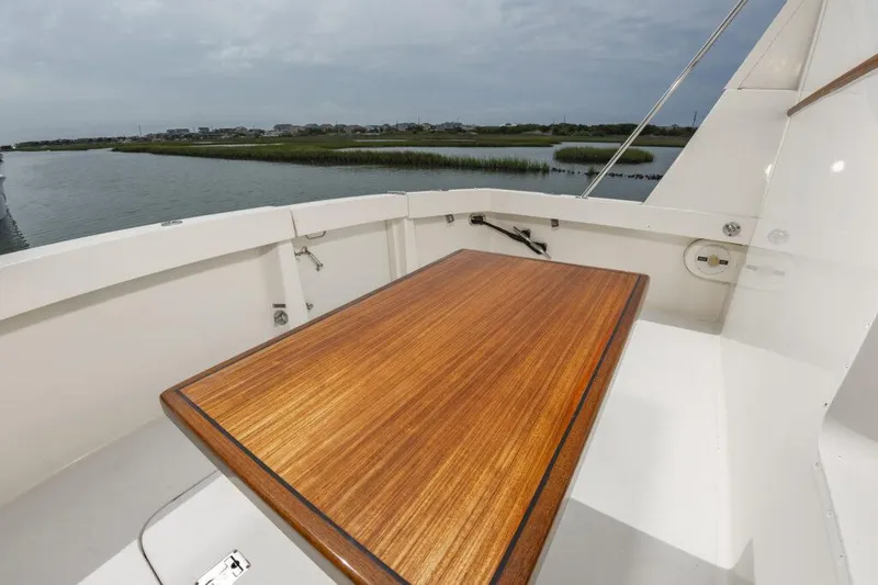 Slide: The Image of Hatteras 70 Cockpit Motoryacht 1991 - 26