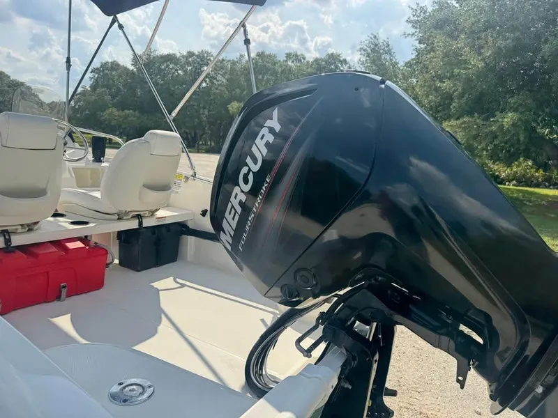 Slide: The Image of 2016 Boston Whaler 170 Super Sport with Mercury outboard engine, interior view. - 19