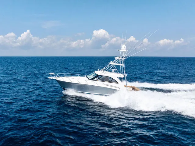 Slide: The Image of Hatteras 45 Express Sportfish 2016 - 85