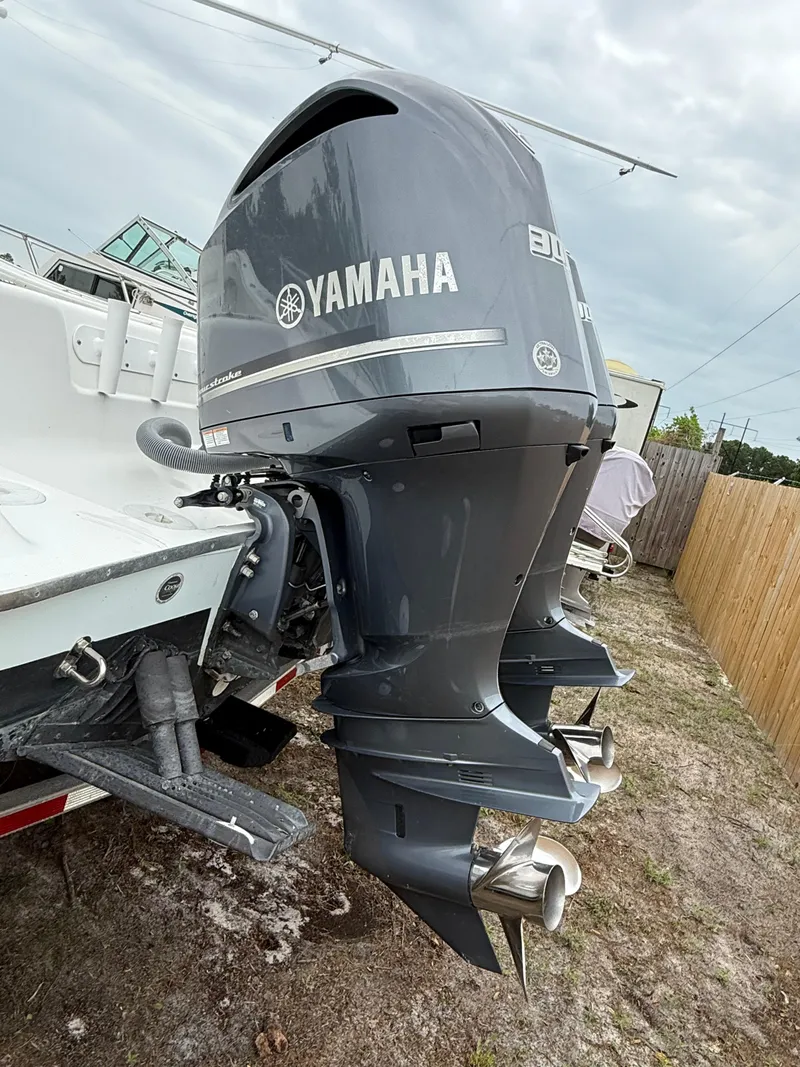 Slide: The Image of 2019 Cape Horn 31 boat with dual Yamaha outboard motors. - 14
