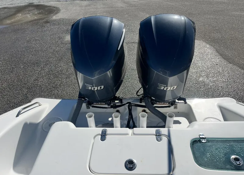 Slide: The Image of 2019 Cape Horn 31 boat with dual Yamaha 300 outboard engines. - 4