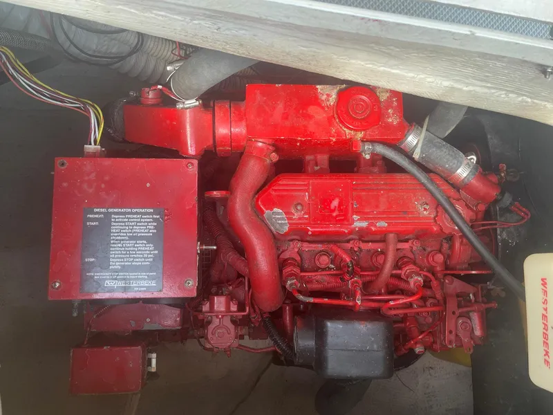 Slide: The Image of Catalina 42 MkII 1999 - 80