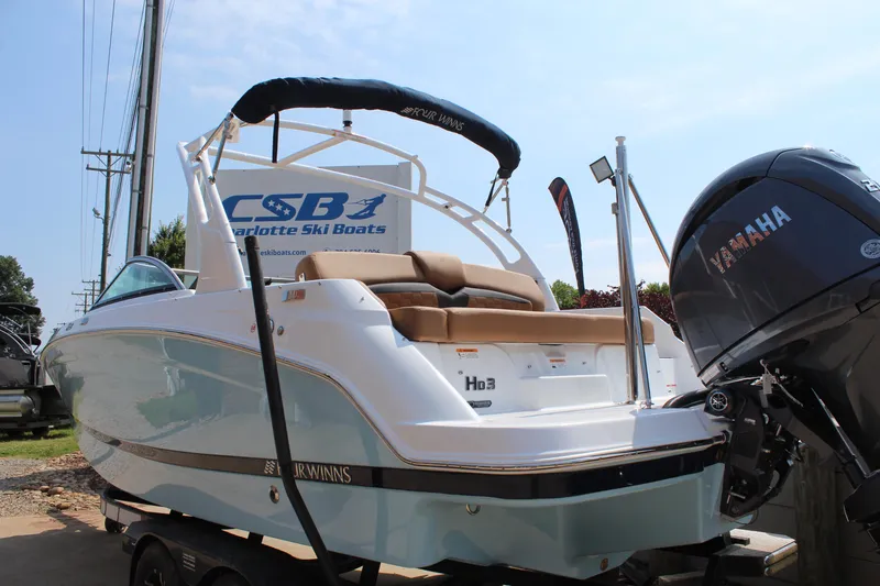 Slide: The Image of 2025 Four Winns HD3 OB boat with Yamaha outboard motor at Charlotte Ski Boats. - 7