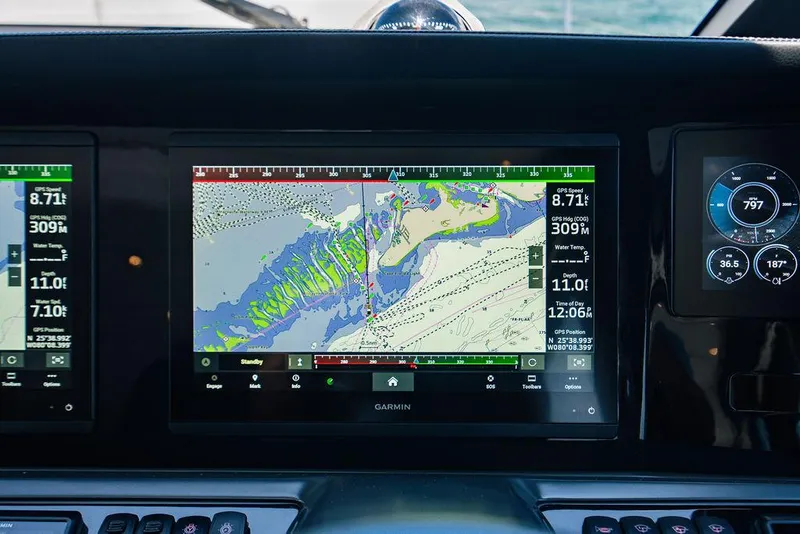 Slide: The Image of Princess S62 2021 - 65