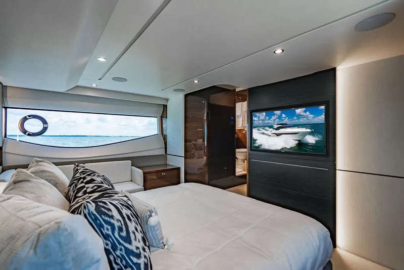 Slide: The Image of Princess S62 2021 - 71