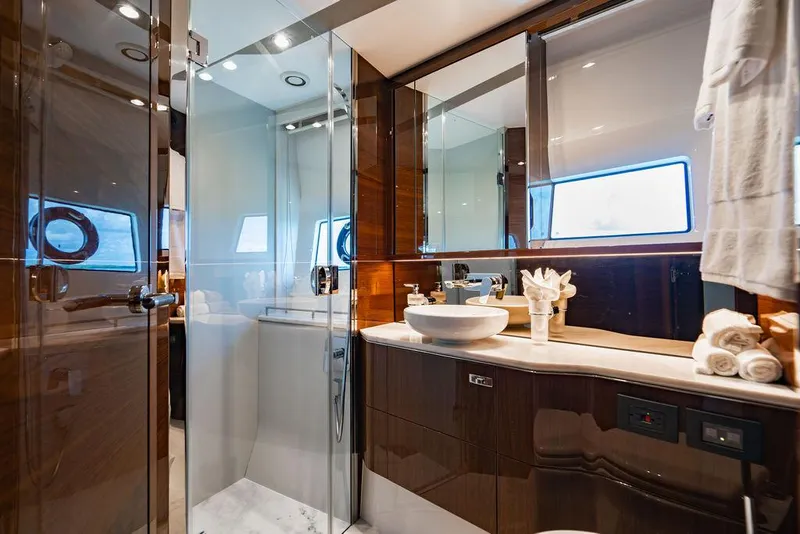 Slide: The Image of Princess S62 2021 - 82