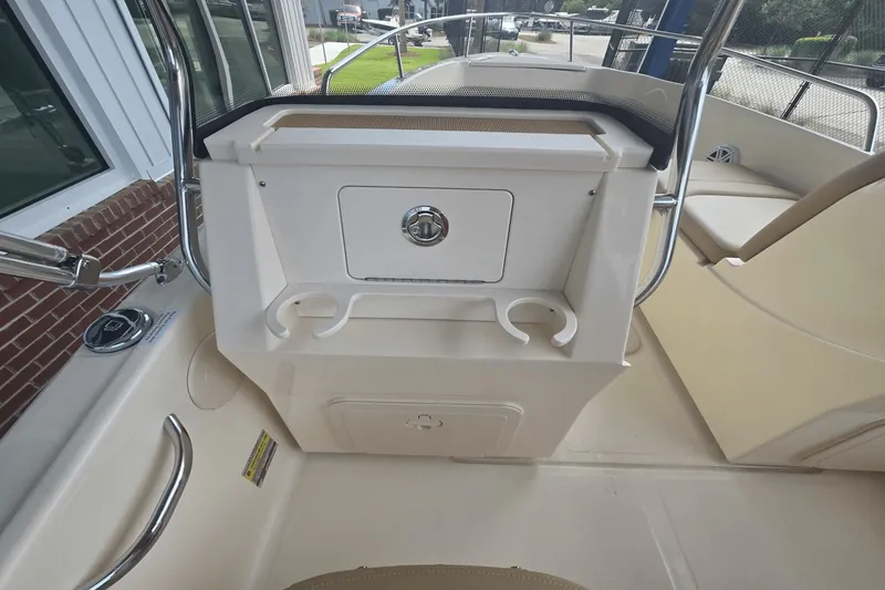 Slide: The Image of Scout 175 Sport Dorado 2026 - 10