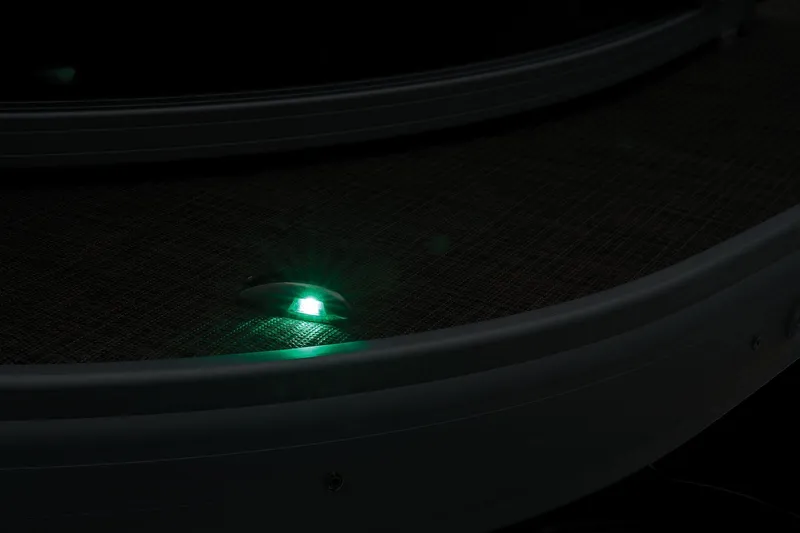 Slide: The Image of Sun Tracker Sportfish 24 XP3 2025 - 57