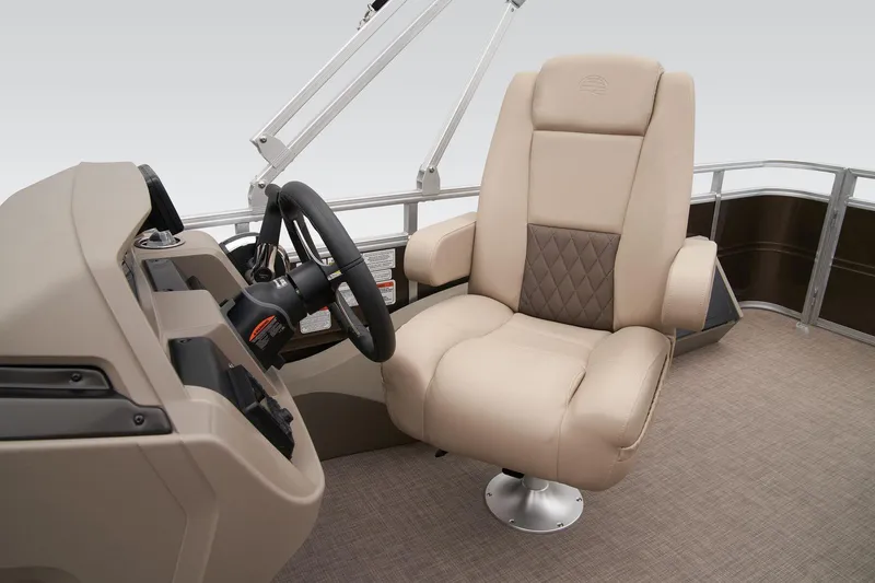 Slide: The Image of Sun Tracker Sportfish 24 XP3 2025 - 31