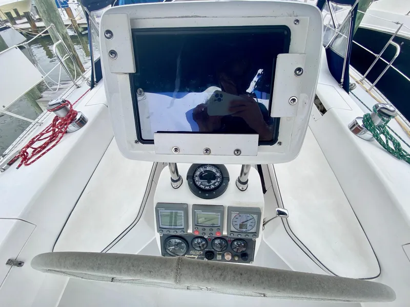 Slide: The Image of 2008 Catalina 42 MKII - Licentia - 25