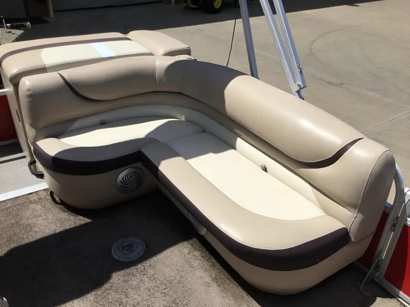 Slide: The Image of 2016 Sun Tracker Party Barge 20 DLX pontoon boat seating area. - 5