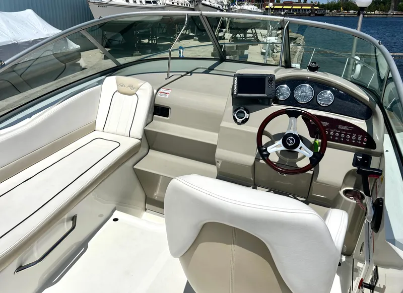 Slide: The Image of Sea Ray 240 Sundancer 2010 - 5