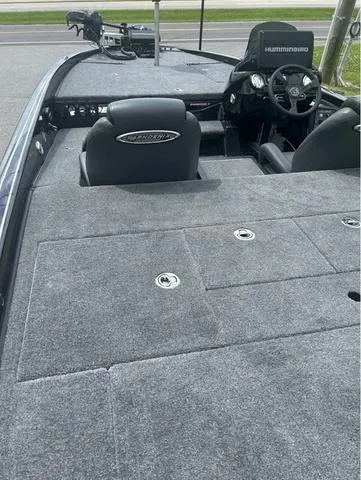 Slide: The Image of Phoenix Bass Boat 920 Elite 2025 - 4