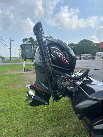 Slide: The Image of Skeeter FXR 21 LE 2024 - 5