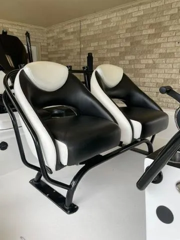 Slide: The Image of Blazer 675 Ultimate Bay 2021 - 3