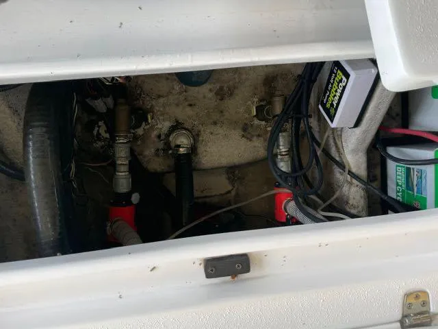 Slide: The Image of Blazer 675 Ultimate Bay 2021 - 6