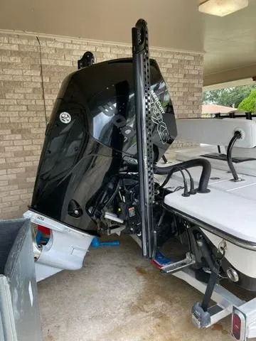 Slide: The Image of Blazer 675 Ultimate Bay 2021 - 8