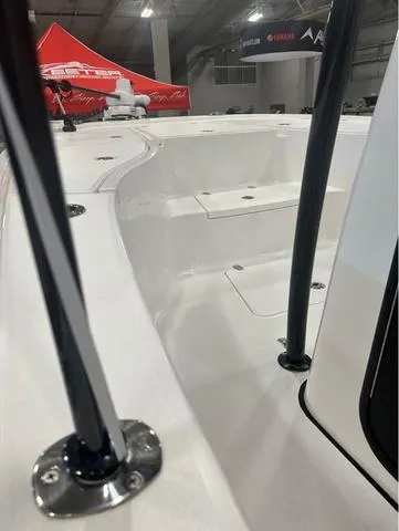 Slide: The Image of Blazer 2700 Hybrid 2024 - 5