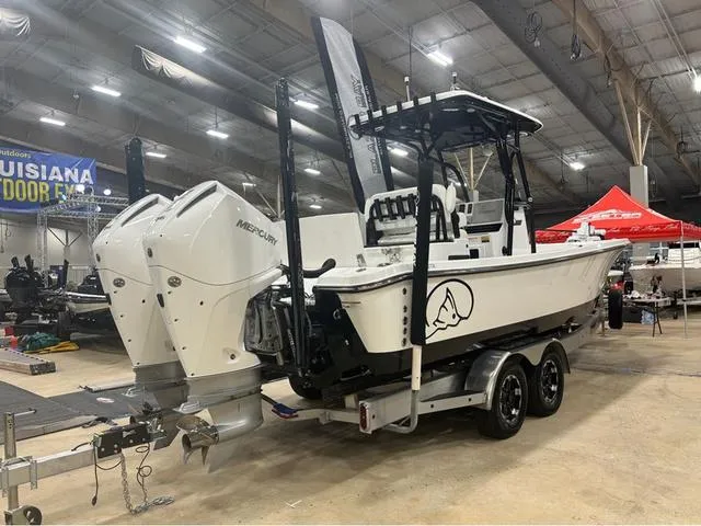 Slide: The Image of Blazer 2700 Hybrid 2024 - 7