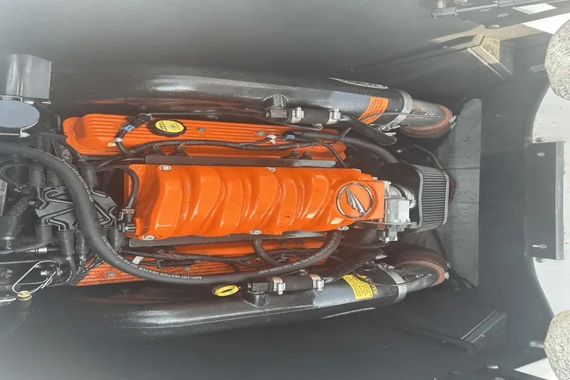 Slide: The Image of Tigé Z1 2014 - 10