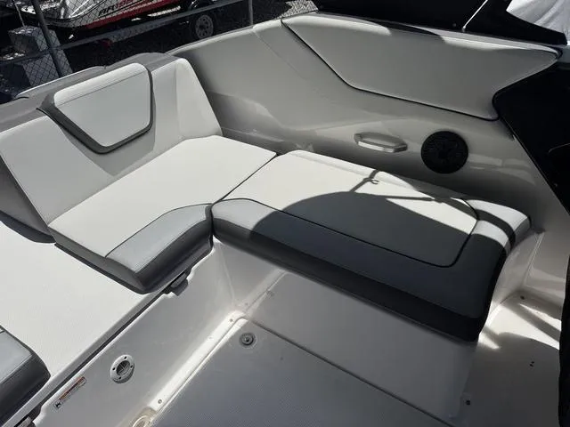 Slide: The Image of Yamaha AR250 2025 - 29