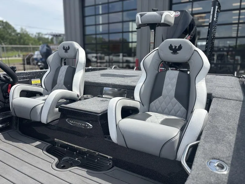 Slide: The Image of 2026 Phoenix 921 Elite X II boat seats with sleek design and premium upholstery. - 9