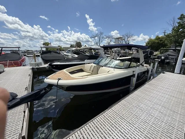 The Image of Chris-Craft Sportster 28 2025 - 1