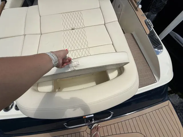 Slide: The Image of Chris-Craft Sportster 28 2025 - 16