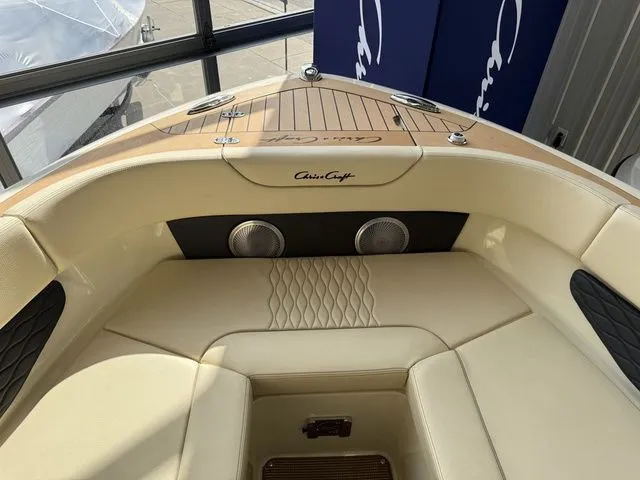 Slide: The Image of Chris-Craft Sportster 28 2025 - 38