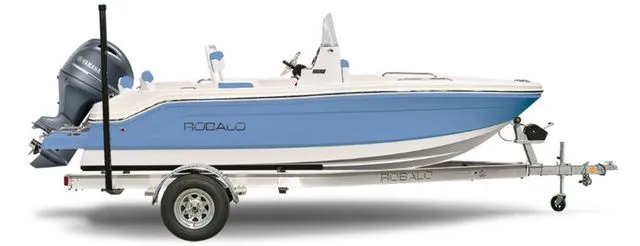 Slide: The Image of Robalo R160 Center Console 2025 - 5