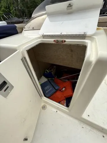 Slide: The Image of Harris 240 Legand 1999 - 6